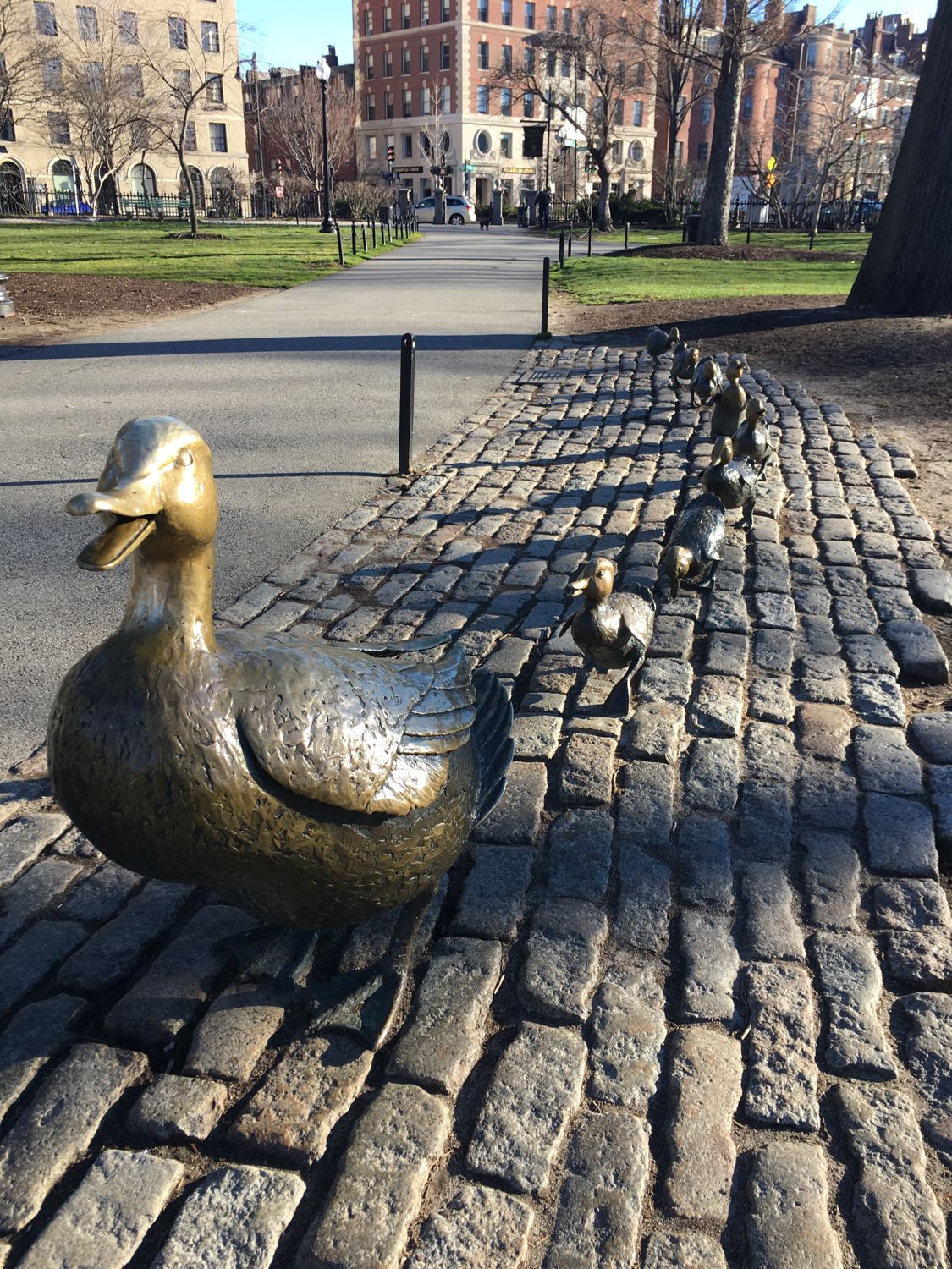 Make Way for Ducklings statue, Boston Public Garden
