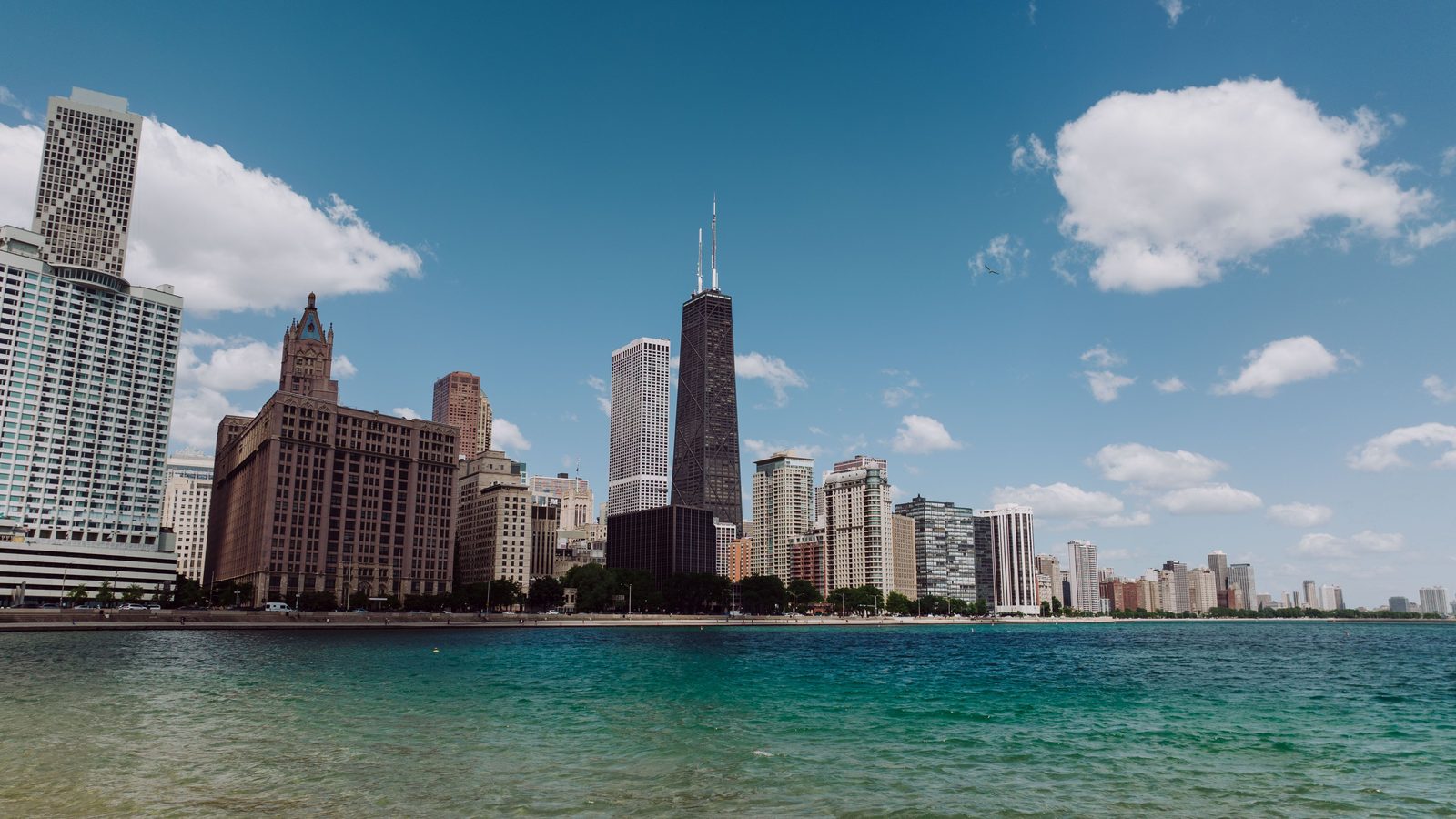 The Chicago skyline along Lake Michigan